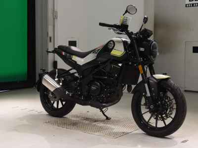 Benelli Leoncino 250 2022