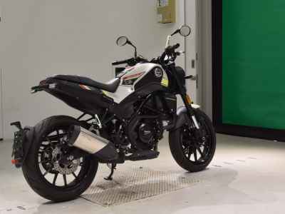 Benelli Leoncino 250 2022