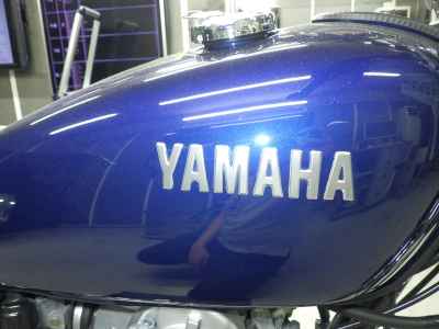 Yamaha SR400 2021