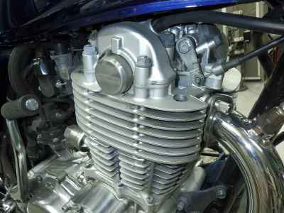 Yamaha SR400 2021