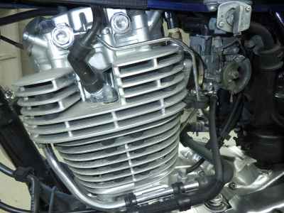 Yamaha SR400 2021