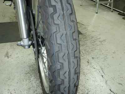 Yamaha SR400 2021