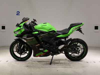 Kawasaki Ninja ZX-25R KRT Edition 2021