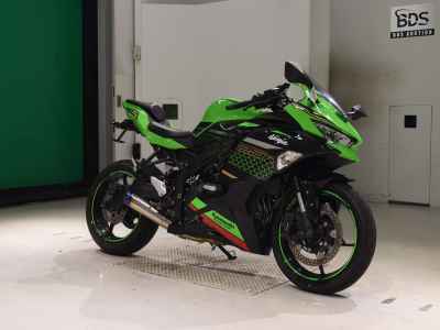 Kawasaki Ninja ZX-25R KRT Edition 2021
