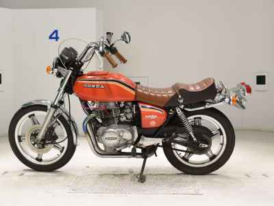 Honda CB400TII Hawk 2 2024
