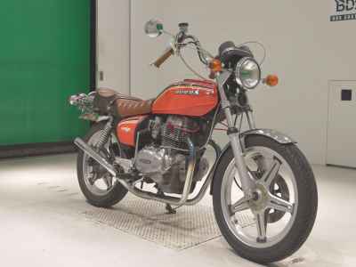 Honda CB400TII Hawk 2 2024