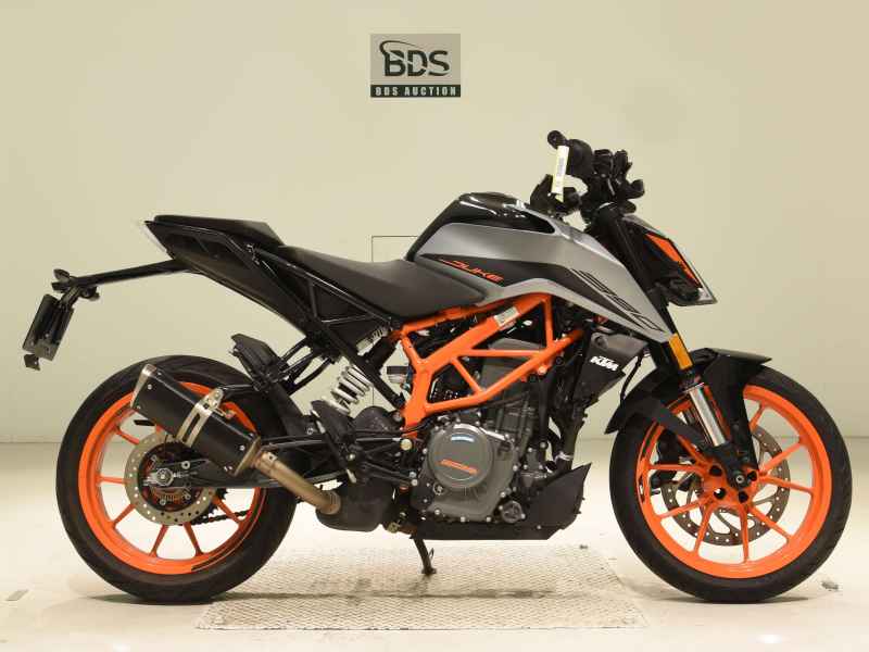 KTM 390 Duke 2021