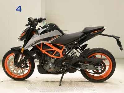 KTM 390 Duke 2021