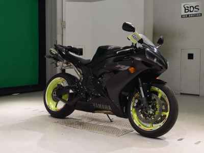 Yamaha YZF-R1 2005