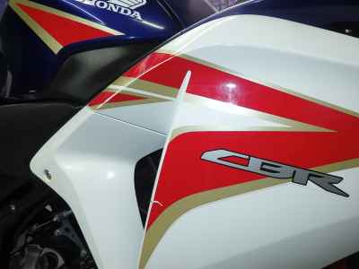 Honda CBR250R 2011