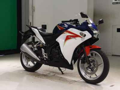 Honda CBR250R 2011