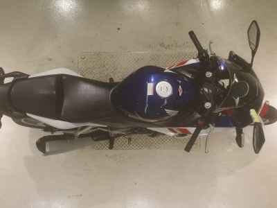 Honda CBR250R 2011