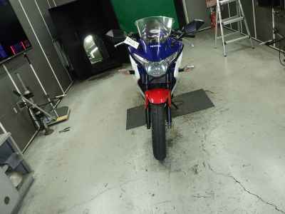 Honda CBR250R 2011