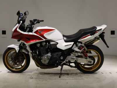 Honda CB1300 Super Boldor 2010