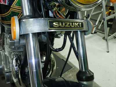 Suzuki GS400 2025