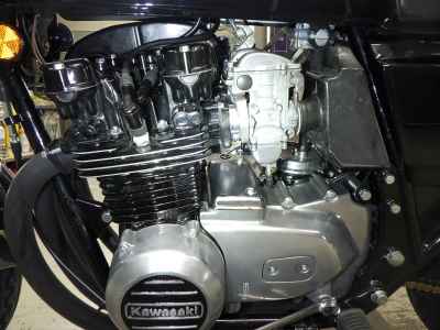 Kawasaki Z400J 2025