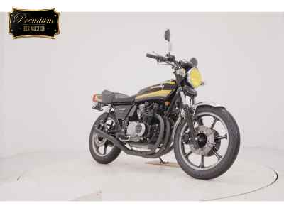 Kawasaki Z400J 2025