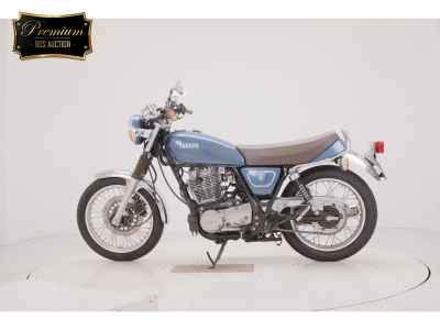 Yamaha SR400 2020