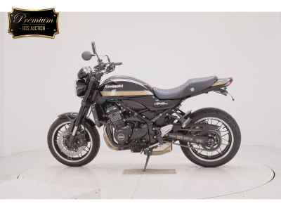 Kawasaki Z900RS 2022