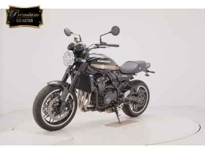 Kawasaki Z900RS 2022