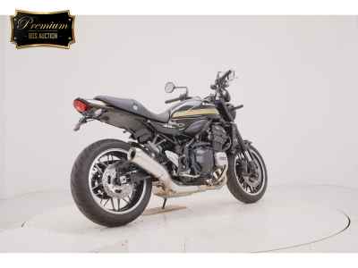 Kawasaki Z900RS 2022