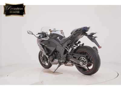 Kawasaki Ninja 1000SX 2025