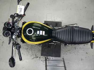 Kawasaki Z900RS 2024