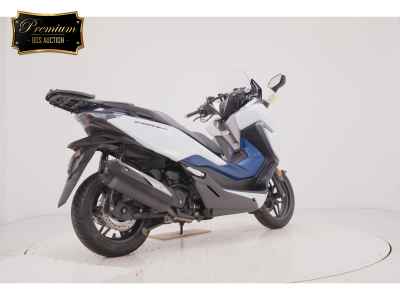 Honda Forza 2018