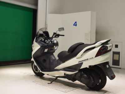 Suzuki Skywave 400 2005