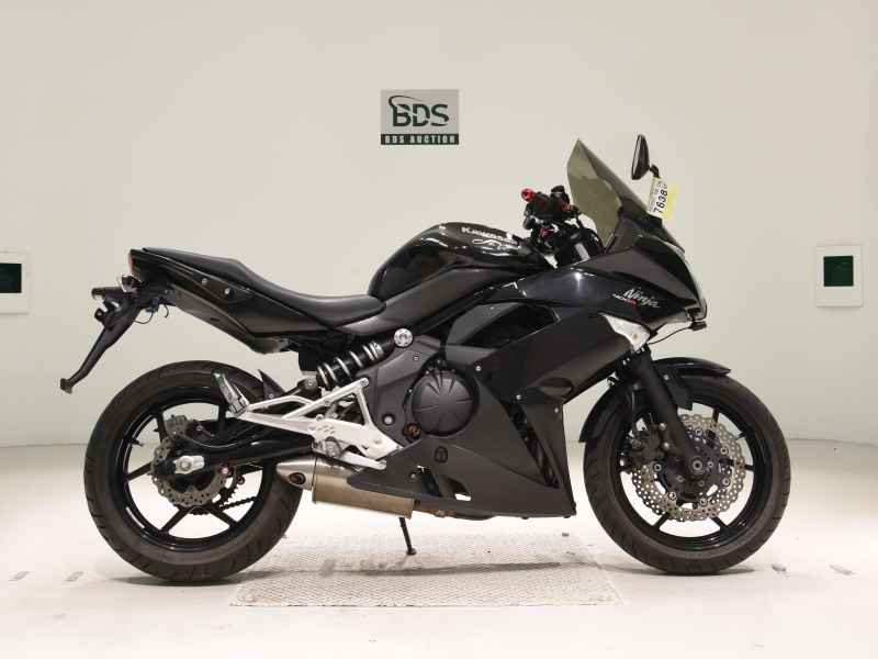 Kawasaki Ninja 400R 2010