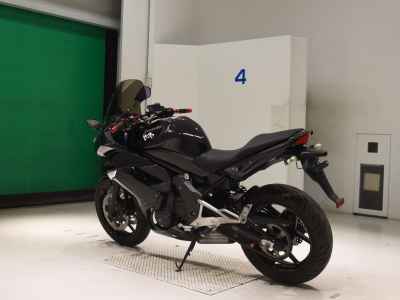Kawasaki Ninja 400R 2010