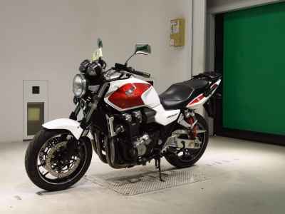 Honda CB1300SF 2011