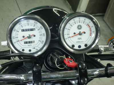 Yamaha SR400 2019