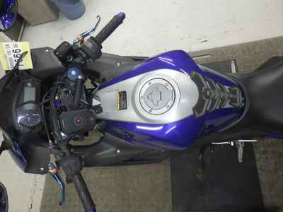 Yamaha YZF-R25 2016