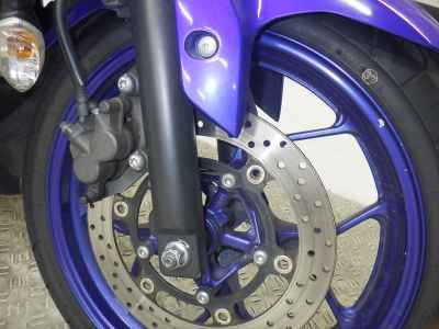Yamaha YZF-R25 2016