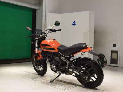 Ducati Scrambler Sixty2 2017