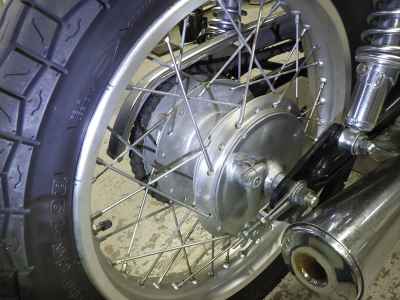 Yamaha SR400 2006