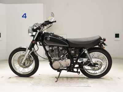 Yamaha SR400 2006