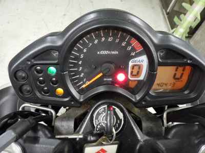 Suzuki Gladius SFV400 2010