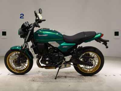 Kawasaki Z650RS 2023