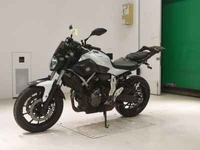 Yamaha MT-07 2015