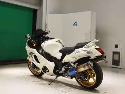 Suzuki Hayabusa 2011