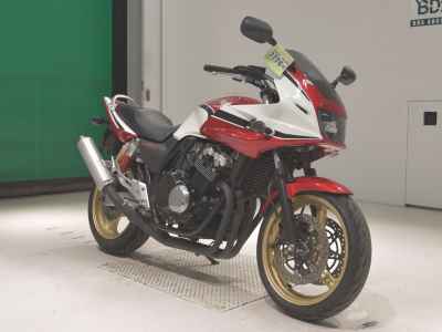 Honda CB400 Super Boldor 2006