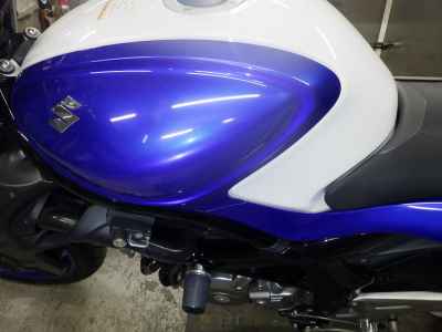 Suzuki Gladius SFV400 2014