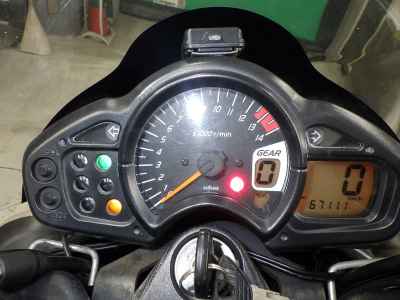 Suzuki Gladius SFV400 2014