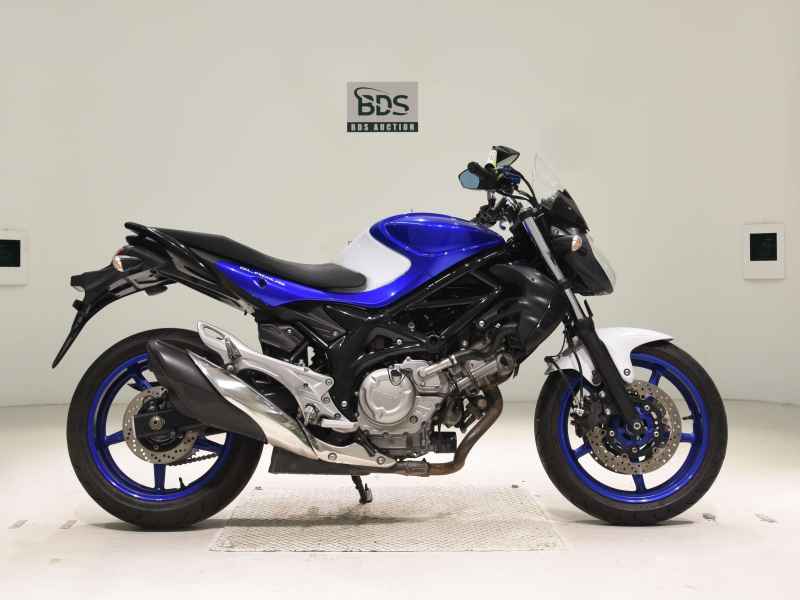 Suzuki Gladius SFV400 2014