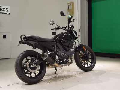 Ducati Scrambler Sixty2 2016