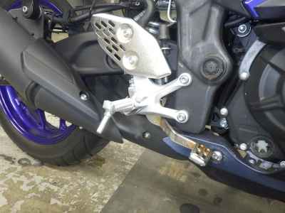 Yamaha YZF-R25 2022