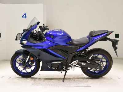 Yamaha YZF-R25 2022