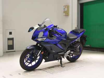 Yamaha YZF-R25 2022